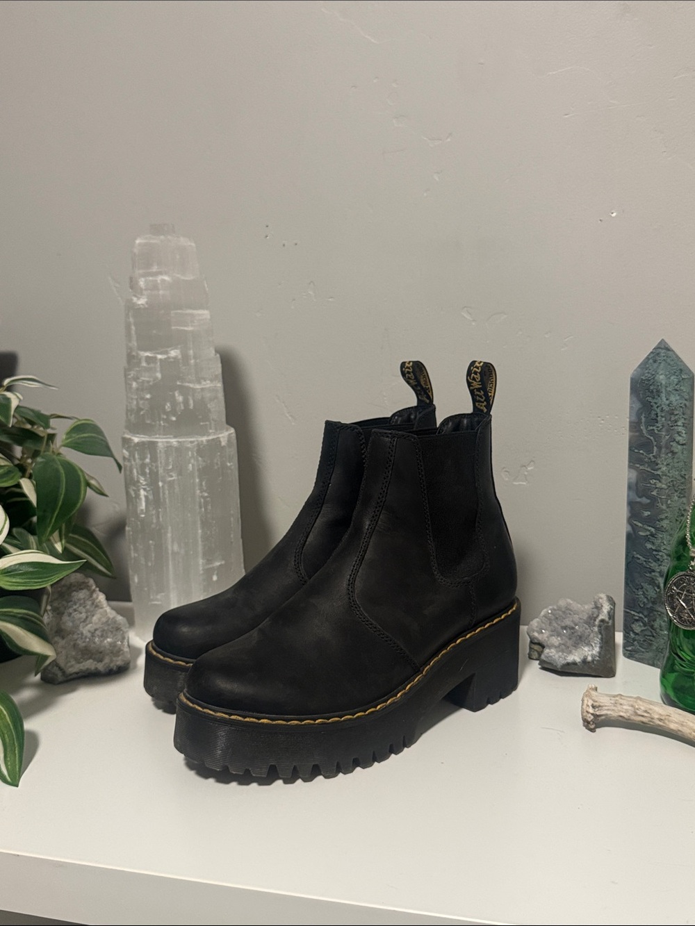 Dr. Martens Black Rometty Platform Chelsea Boots Size 7